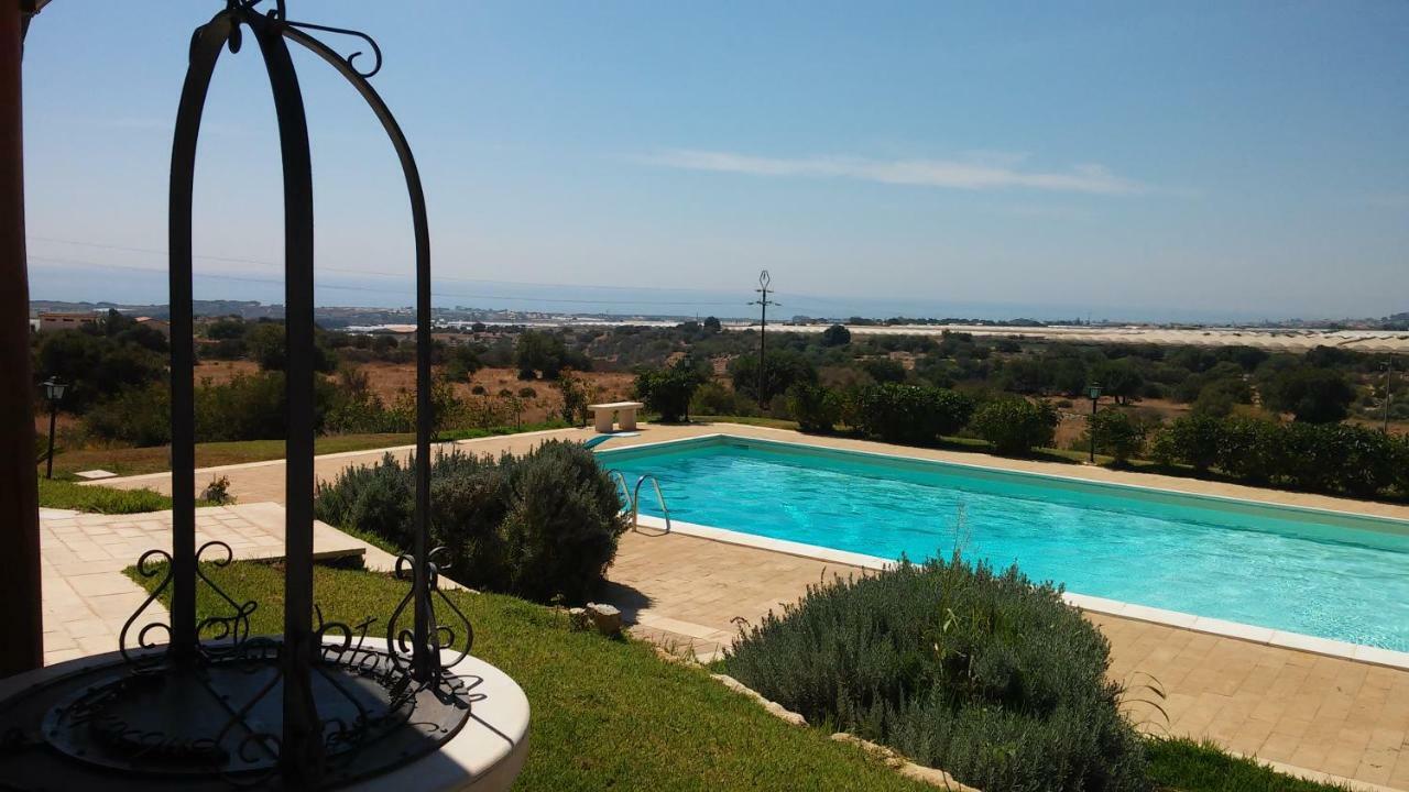 Appartement Behara à Marina di Ragusa Extérieur photo